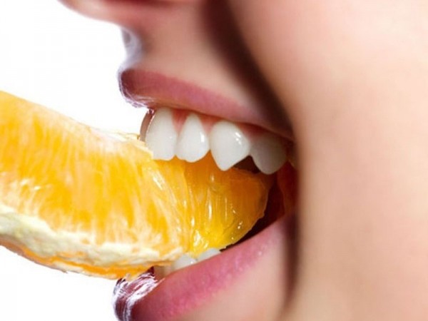 5 продуктов, которые портят зубы не хуже сахара