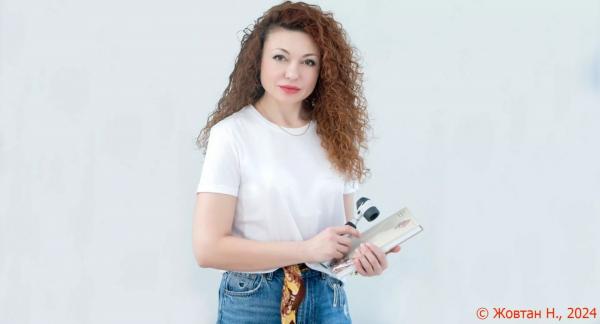Что делать, если потрескались губы? Что делать, если потрескались губы?